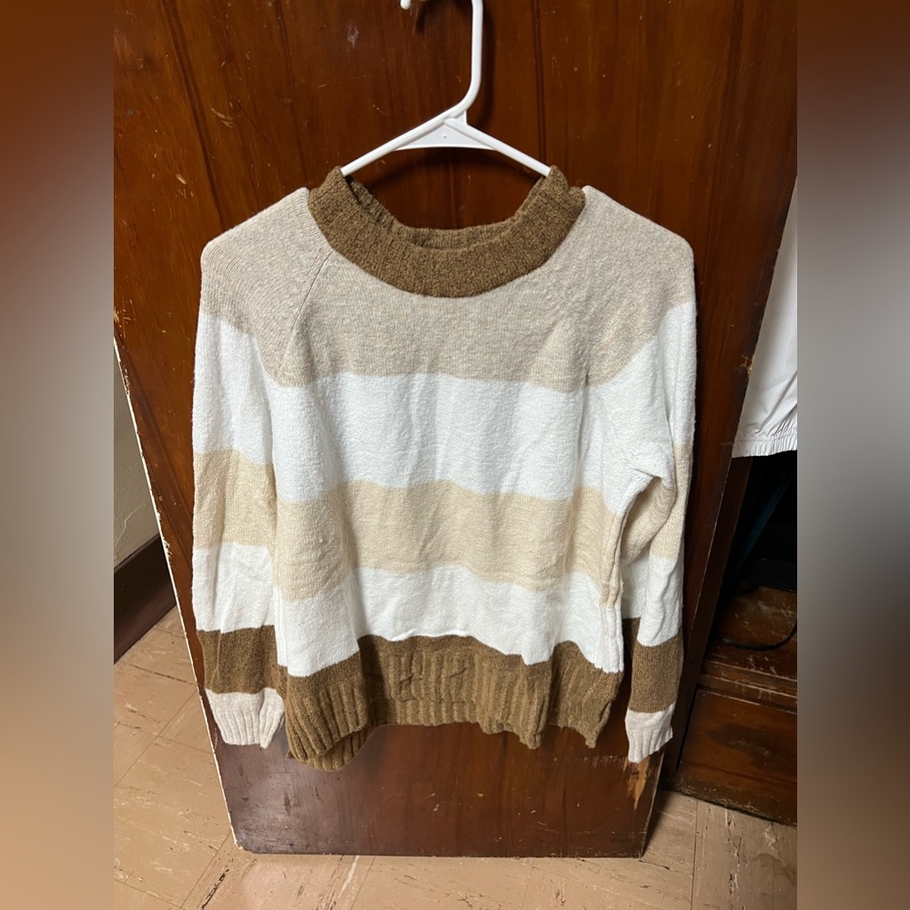 Time and Tru Sweater